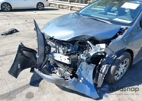 2025 Toyota Corolla Le z USA, uszkodzony, nr VIN 5YFB4MDE1SP355262